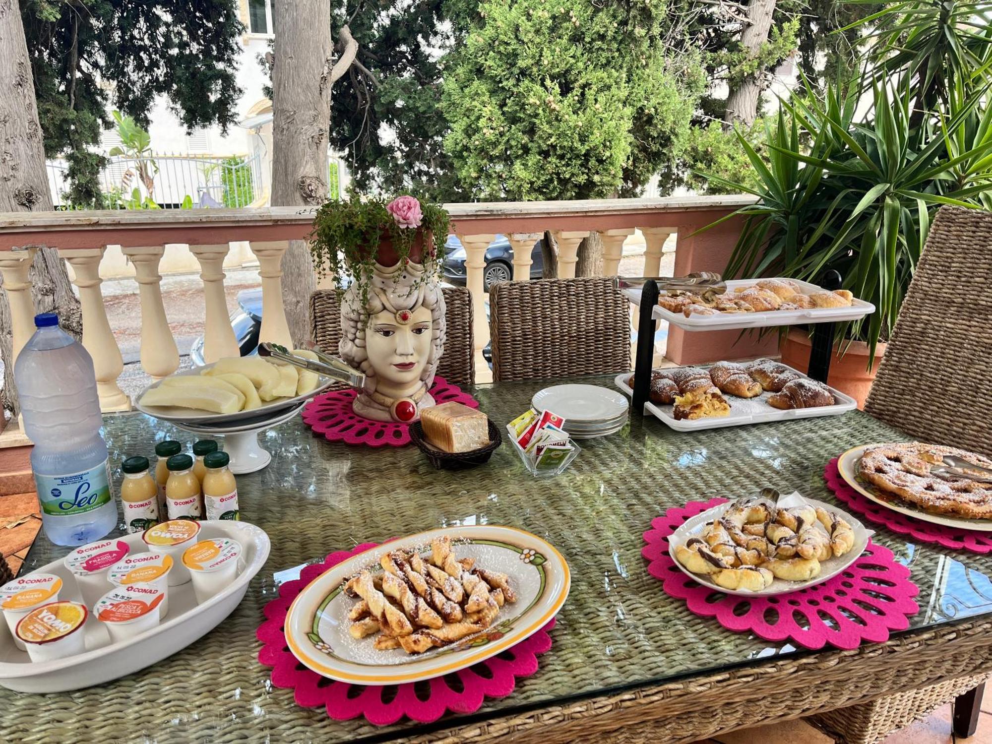 B&B Villa Regina Santa Domenica  Exteriér fotografie